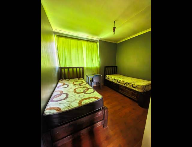 5 BEDROOM HOUSE FOR SALE IN SASOLBURG EXT 1